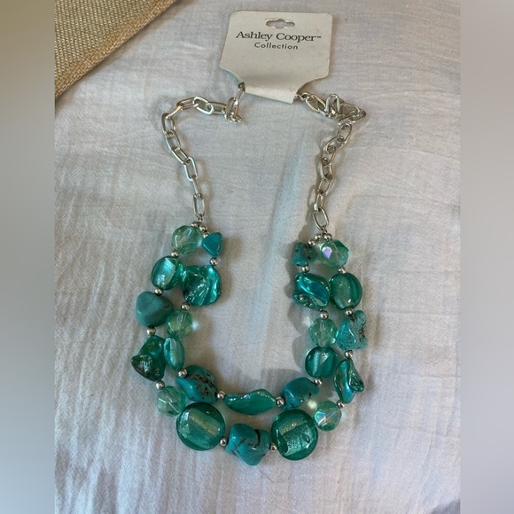 Ashley Cooper Layered‎ Necklace - Picture 6 of 6